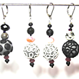 POMPADOUR  BOUCLES D'OREILLES  NB